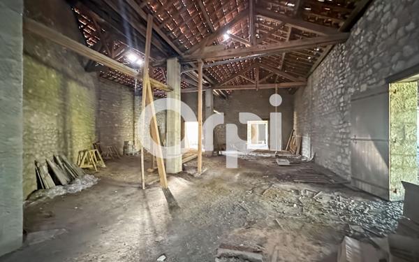 Maison à vendre    5 pièces • 131 m2 Ruoms