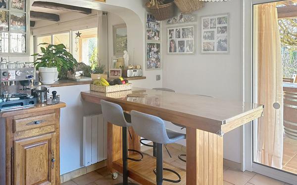 Maison à vendre    5 pièces •  Lorgues