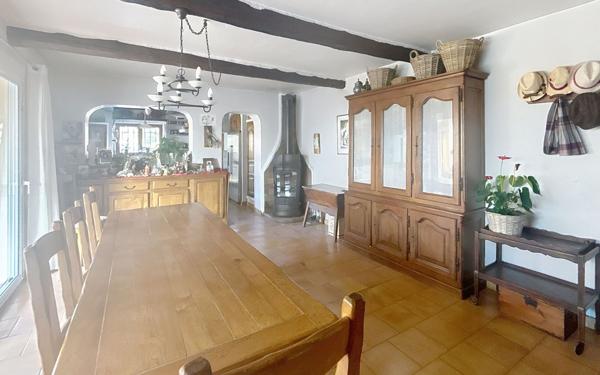 Maison à vendre    5 pièces •  Lorgues