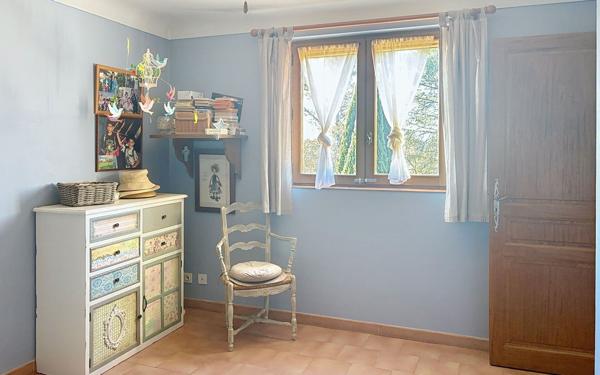 Maison à vendre    5 pièces •  Lorgues