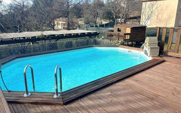 Maison à vendre    5 pièces •  Lorgues