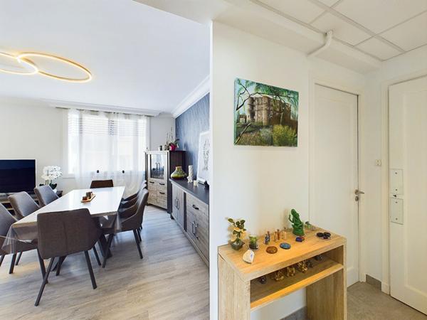 Appartement rénové HYPER CENTRE T4 99.5 m² avec cave - Valence