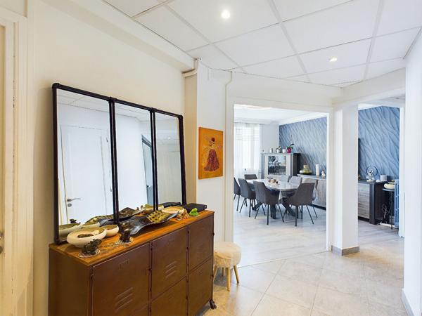 Appartement rénové HYPER CENTRE T4 99.5 m² avec cave - Valence