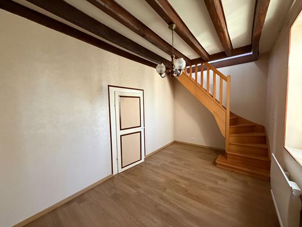 Maisons à La Chapelle-saint-ursin