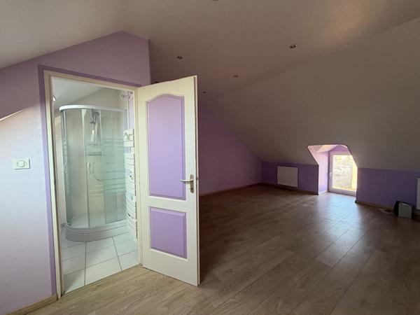 Maisons à La Chapelle-saint-ursin