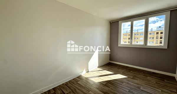 À vendre Appartement 5 pièces 87 m² - Dreux 28100