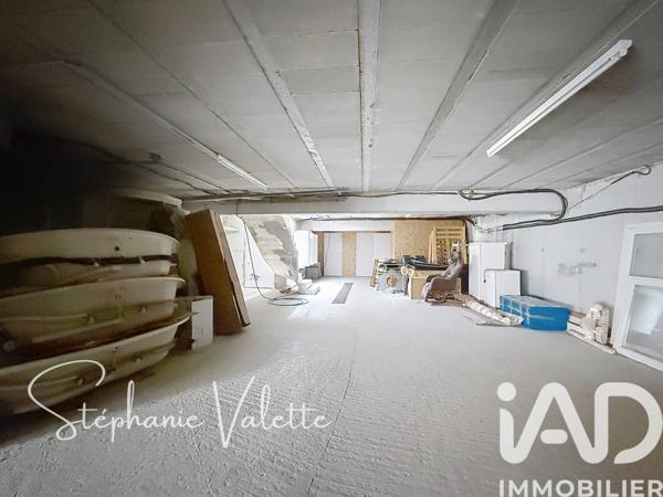 Maison à vendre 18 pièces 453 m² Romans-sur-Isère