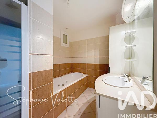 Maison à vendre 18 pièces 453 m² Romans-sur-Isère