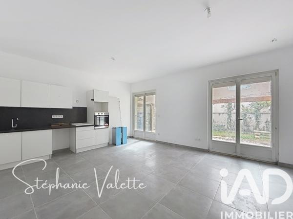Maison à vendre 18 pièces 453 m² Romans-sur-Isère
