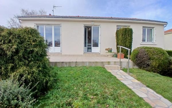 Maison à vendre    4 pièces •  Saint-Philbert-de-Bouaine