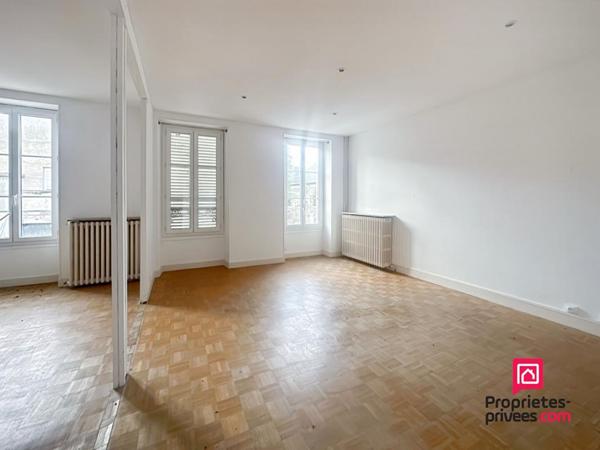 Maison Avallon proche gare 8 pièce(s) 203 m2