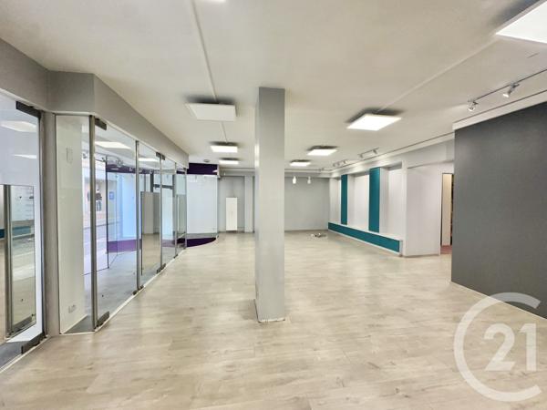 à vendre  171,93 m2 MOULINS - 03