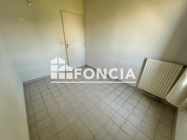 Location Appartement 3 pièces 42.22 m² - Lunel 34400