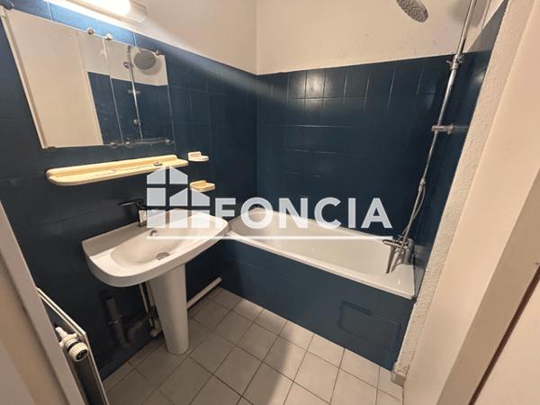 Location Appartement 3 pièces 42.22 m² - Lunel 34400
