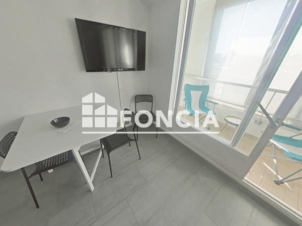 Location Studio meublé 21.16 m² - Courseulles Sur Mer 14470