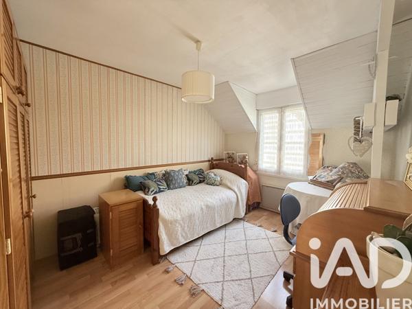 Maison à vendre 6 pièces 98 m² Pierrefitte-sur-Seine