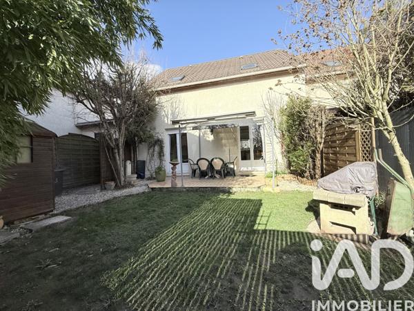 Maison à vendre 6 pièces 98 m² Pierrefitte-sur-Seine