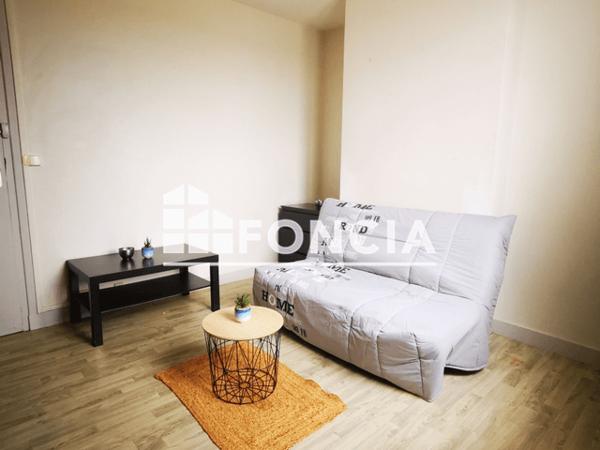 Location Studio meublé 12.09 m² - 9 PLACE ANATOLE FRANCE Tours 37000