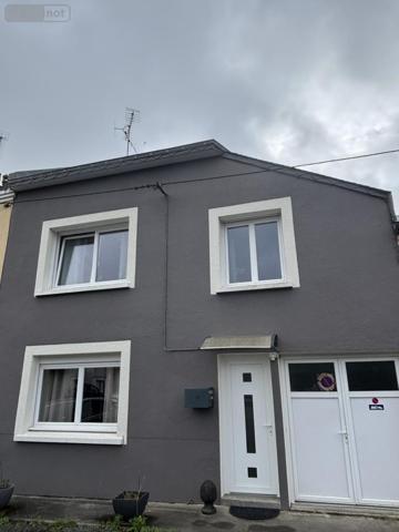 Maison à vendre à Louverné en Mayenne (53950), ref : 53007-2147