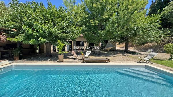 A vendre - Propriété entièrement rénovée - Aux portes d'Aix-en-Provence