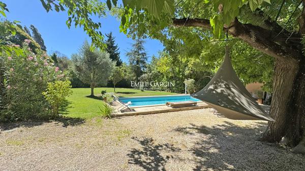 A vendre - Propriété entièrement rénovée - Aux portes d'Aix-en-Provence