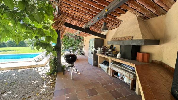 A vendre - Propriété entièrement rénovée - Aux portes d'Aix-en-Provence