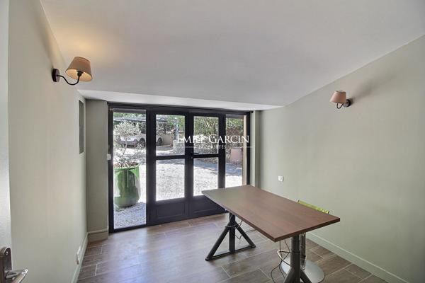 A vendre - Propriété entièrement rénovée - Aux portes d'Aix-en-Provence