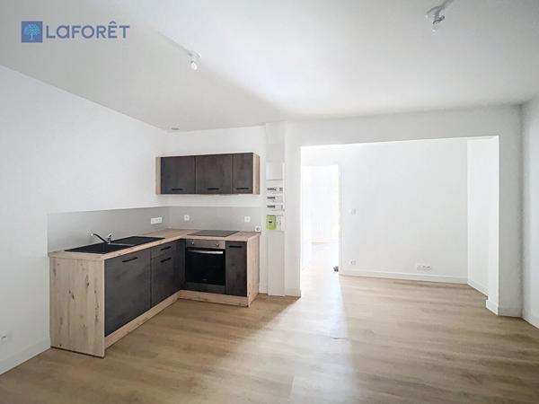 Location appartement près de LORIENT - 2 pièce(s) - 39 m² - 700 €/mois