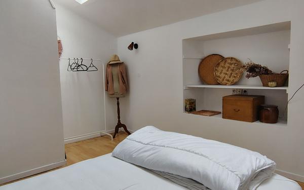 Maison à vendre    4 pièces •  Saint-Just-Luzac