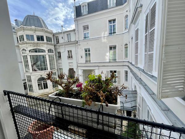 Appartement à vendre 6 pièces PARIS 8EME ARRONDISSEMENT (75)