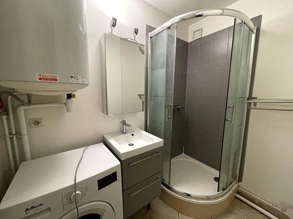 Appartement Corbeil Essonnes 2 pièce(s) 38.30 m2