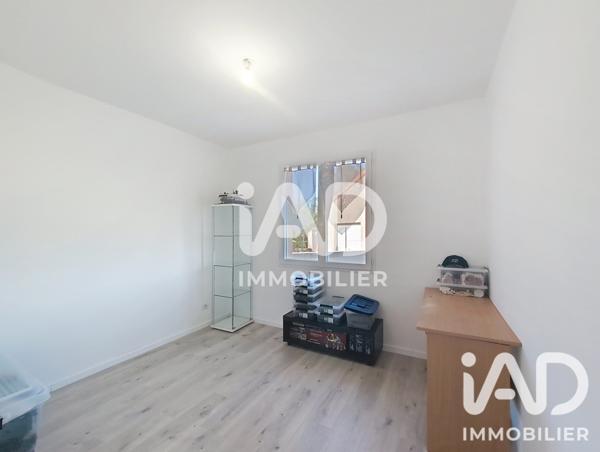 Maison à vendre 5 pièces 90,75 m² Saint-Julien-l'Ars