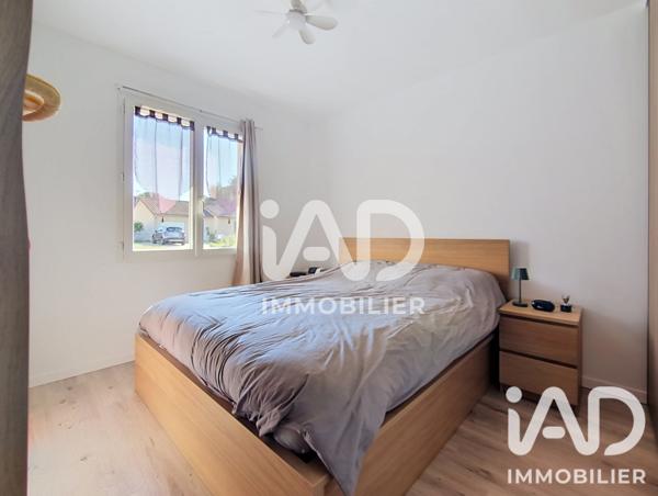 Maison à vendre 5 pièces 90,75 m² Saint-Julien-l'Ars