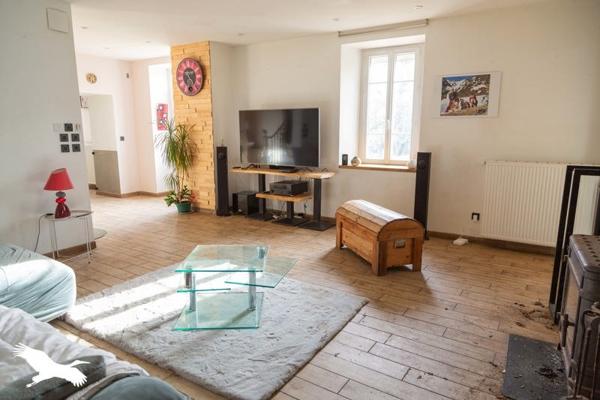 Maison à vendre |  Pinas |  7 pièces | 360 m²