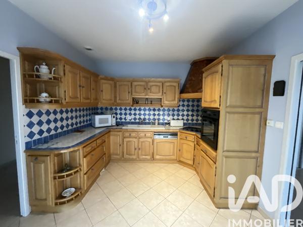 Maison à vendre 5 pièces 156 m² Poitiers