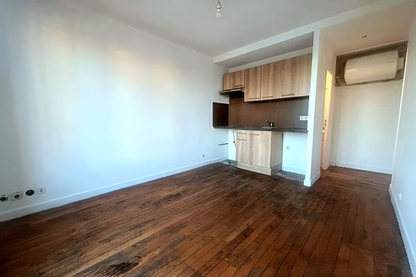 Appartement Vitry Sur Seine - Gare Jean Jaurès - 2 pièces 26.5 m²