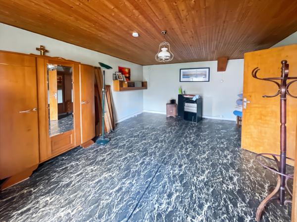 Taupont (56800) Charmante maison en pierre de 130m2.