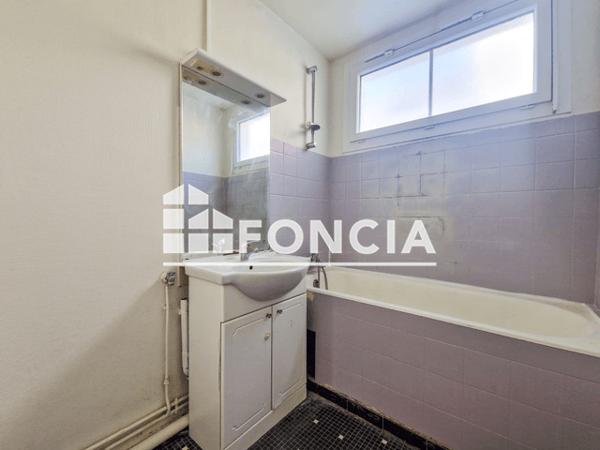 Location Appartement 3 pièces 61.75 m² - LE BELVEDERE I Voiron 38500
