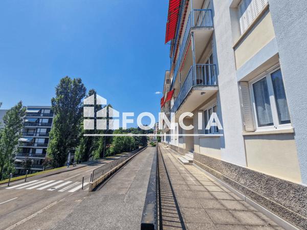 Location Appartement 3 pièces 61.75 m² - LE BELVEDERE I Voiron 38500