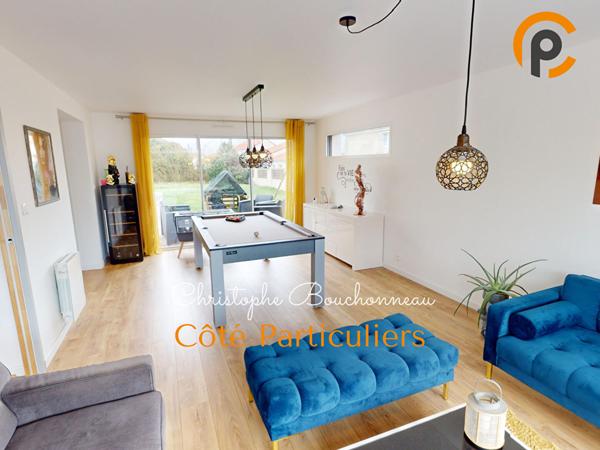 Vente Maison150 m² - 7 Pièces - TOUTLEMONDE (49360)
