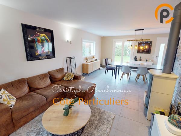 Vente Maison150 m² - 7 Pièces - TOUTLEMONDE (49360)