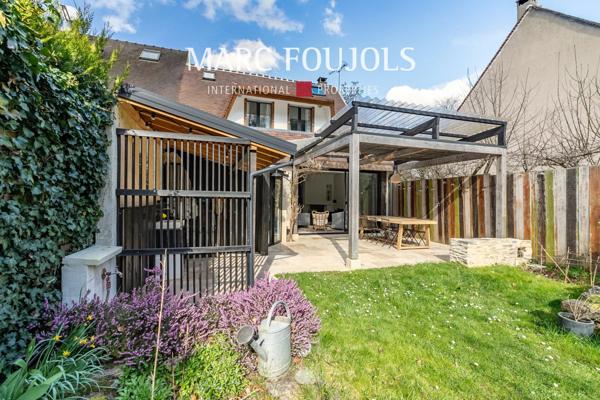 Entre Senlis et Chantilly, maison familiale dans un cadre verdoyant