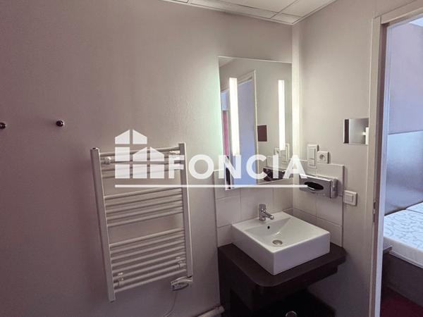 Location Studio meublé 25.09 m² - 13-15 avenue marcelin berthelot Grenoble 38100