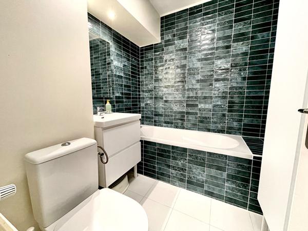 Appartement Angers La Madeleine T3/T4, jardin 2 parkings, cave Angers