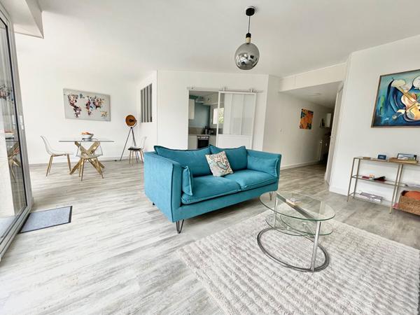 Appartement Angers La Madeleine T3/T4, jardin 2 parkings, cave Angers