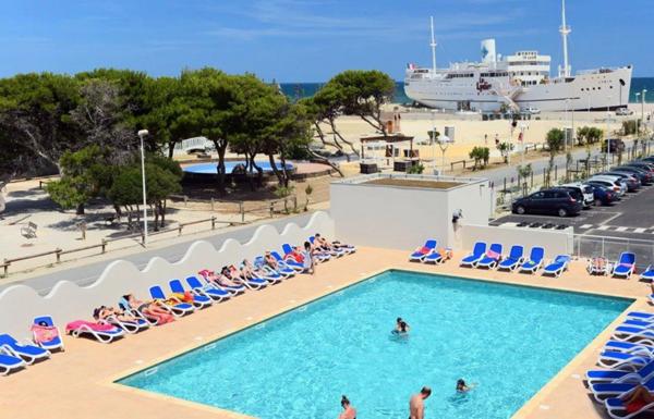 INVESTISSEMENT LOCATIF – LE BARCARES – Résidence de Tourisme Odalys Le Lotus Blanc – 8,92% de rentabilité