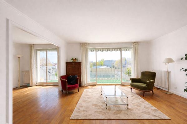 Appartement Asnieres Sur Seine_becon_5 pièce(s) traversant_116 m2_3ème étage_double balcons_deux parking_cave