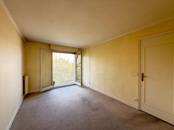 Appartement Asnieres Sur Seine_becon_5 pièce(s) traversant_116 m2_3ème étage_double balcons_deux parking_cave