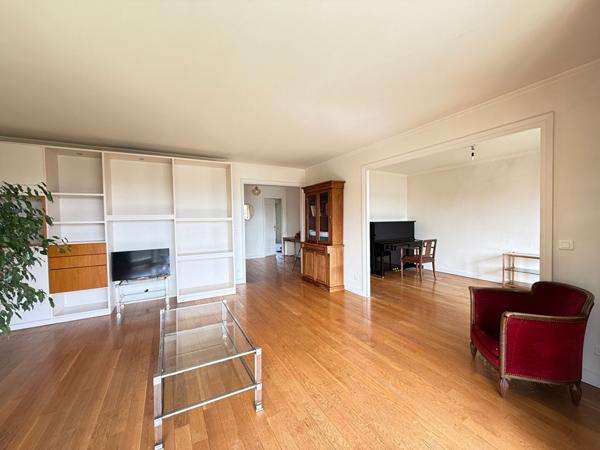 Appartement Asnieres Sur Seine_becon_5 pièce(s) traversant_116 m2_3ème étage_double balcons_deux parking_cave