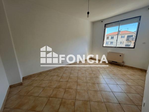 Location Appartement 4 pièces 80.8 m² - Digne-les-bains 04000